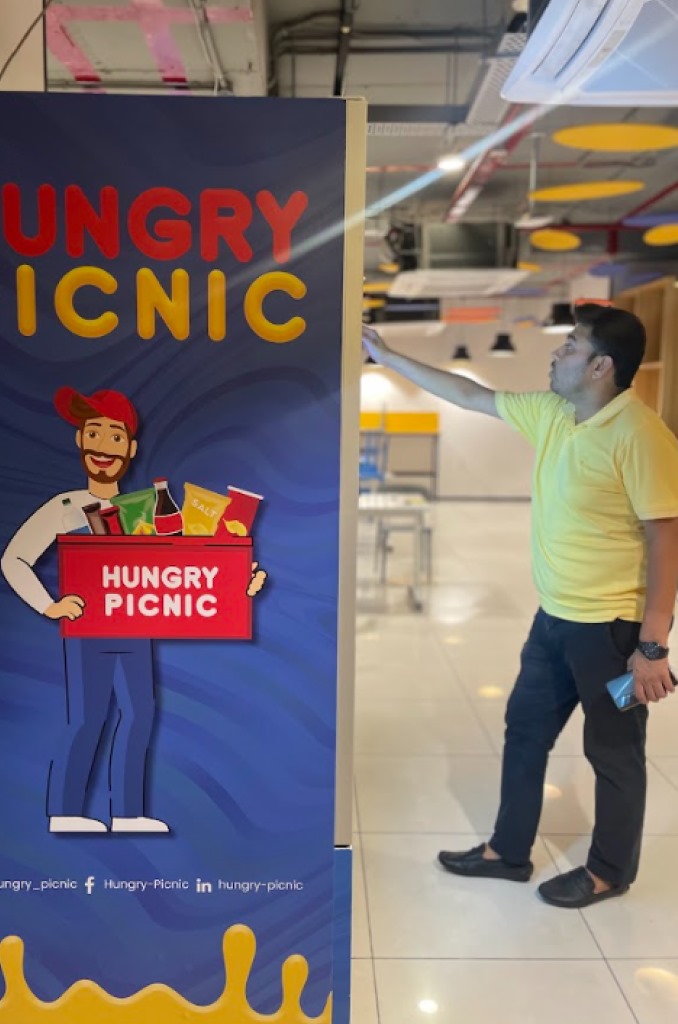Image of a Snack Vending Machine